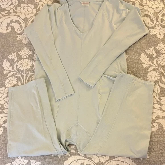 Free People Movement Onesie ~ Artic Snow ~ Size Small - Picture 10 of 13